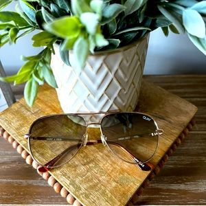 Quay Desi High Key aviators